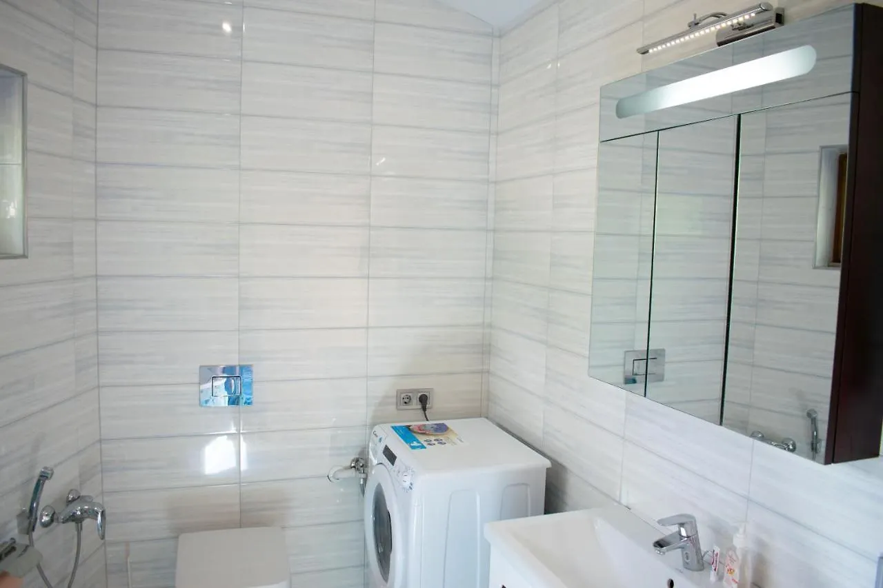 Villa Park Puscha Luxury House Kiew