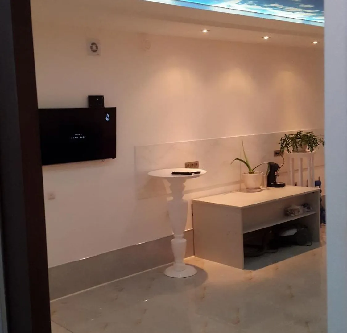 Villa Park Puscha Luxury House Kiew